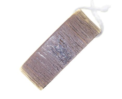 A WHITE GOLD WEDDING BAND, BARK TEXTURED, MARKED 18CT, 11.7G, SIZE LCondition report  Light wear