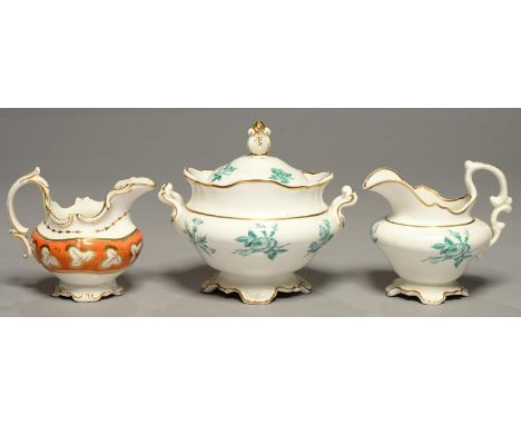 AN ENGLISH PORCELAIN CREAM JUG, PROBABLY COALPORT, C1836 [SHAPE BERTHOUD CREAMERS, PLATE 1024] GILT WITH LEAVES ON AN ORANGE 