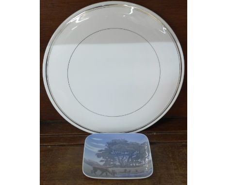 A Royal Worcester Silver Jubilee cake plate and a Royal Copenhagen Denmark dish 