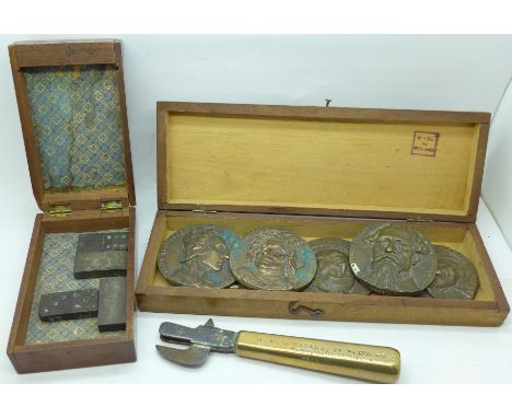 A cribbage board/domino box, five Dickens characters metal plaques, a bottle opener and a horse brass 