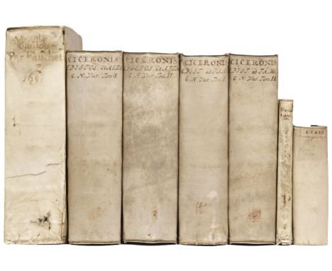 Fauchet (Claude). Les Antiquitez et Histoires Gauloises et Francoises. Contenant l'origine des choses advenues en Gaule et es