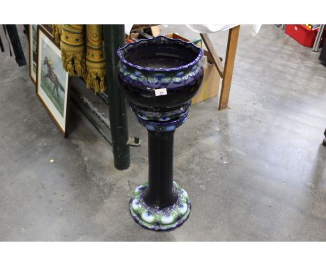 Planter on pedestal stand, height 80 cm, diameter of planter 27 cm 