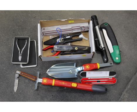 Box of hand tools, folding garden saw, trowel and fork etc