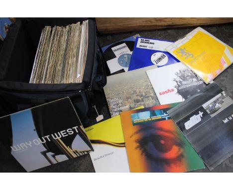 Record carrying bag and LPs, Sasha, Gate Crasher, Mind circus, John Digweed, James Zabiela, Dream Catcher, etc. 