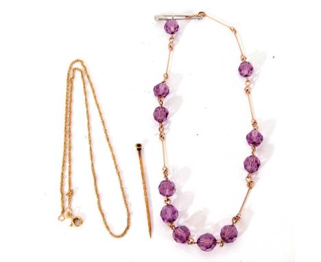 Mixed Lot: amethyst bead necklace on yellow bar links (broken), a 375 chain and stick pin