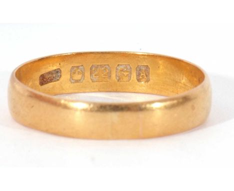 22ct gold wedding ring, Birmingham 1925, 3.0gms, size R