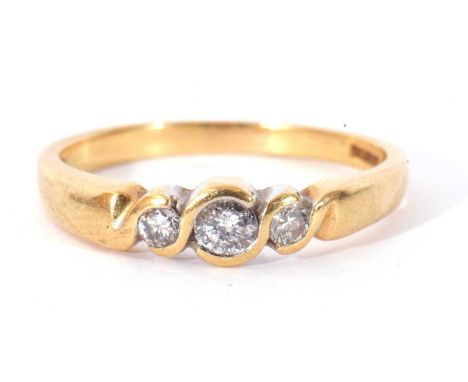 18ct gold three stone diamond ring set with three graduated round brilliant cut diamonds, 0.25ct total approx, size N/O