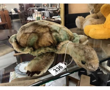 A vintage Steiff Tortoise No2450722