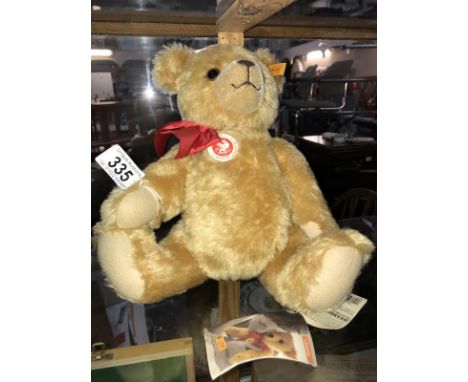 A Steiff, classic growler Teddy bear