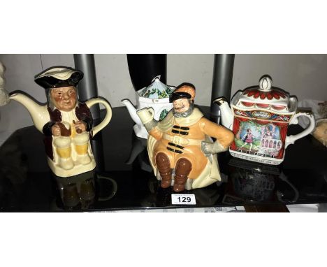 4 collectable teapots including Sadler Romeo &amp; Juliet (small chip on lid), Tony Wood Toby jug &amp; a Royal Doulton Falst