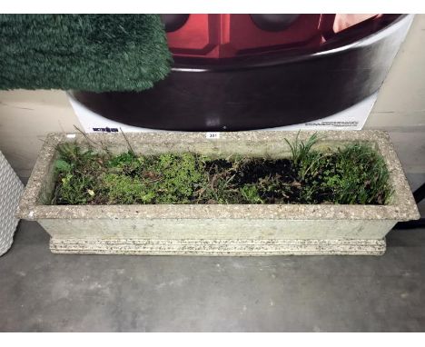 A concrete garden planting trough (100cm long x 29cm wide x 24cm deep) (COLLECT ONLY) 