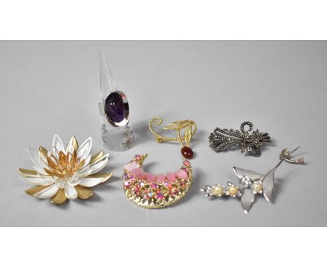 A Small Collection of Costume Jewellery Brooches, Ring etc 