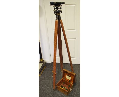 A Stanley S41100 surveyors level and tripod
