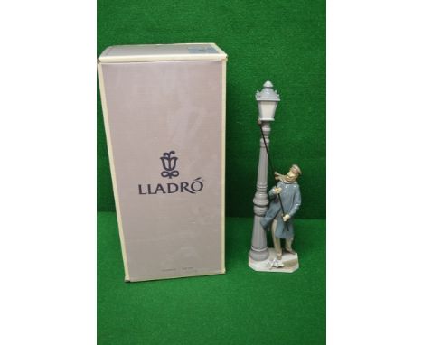 Lladro figure of El Farolero, lamp lighter with original box - 18.75" tall