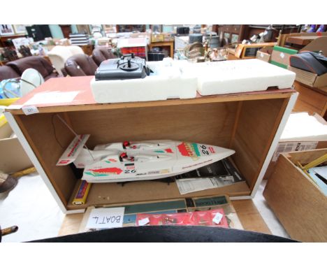 Robbe Lader 6 battery charger, Teamline fast charger and glass fibre hull with plans, instruction manual for Bristol Channel 