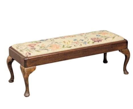 An Early 20th Century foot stool with tapestry stool. 93x44x33xm. 2