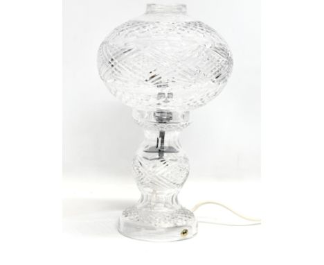 A large Tyrone Crystal 2 piece table lamp. 40cm