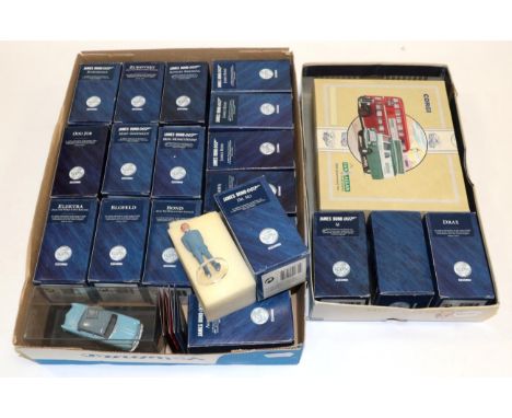 Corgi Icon James Bond Figures a collection of 19 including Scaramanga, Odd Job, 3xJames Bond, Blofeld, Jaws, Dr No, Q, M and 