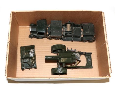 Britains Army Underslung Lorry with winch (G-F) together with a Heavy howitzer and Universal carrier (both G) (3)