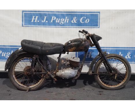 BSA Bantam motorcycle. Engine No. ED5B5447. No docs 
