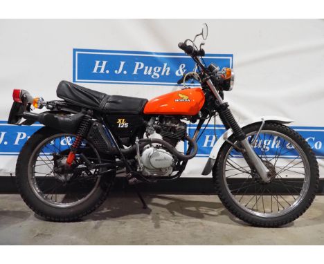 Honda XL125 motorcycle. 1976. 122cc.Frame no. XL125-1208904.Engine no. XL125E-1209020.Been stored for some time, indicators w