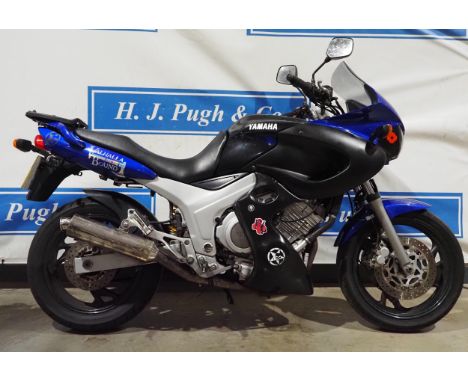 Yamaha TDM850 motorcycle. 2001. Non runnerReg Y445 DRB, V5 and keys. 