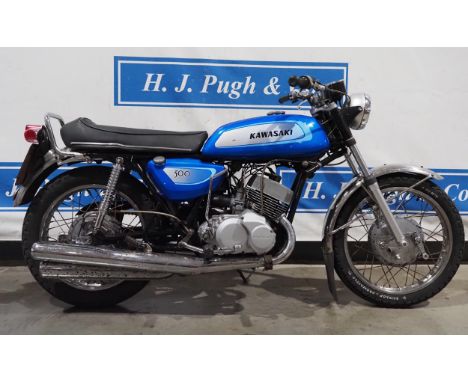 Kawasaki H1A 500 Triple (KH500) motorcycle. 1973. Restoration project, engine turns over and gears engage. C/w set of indicat