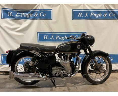 Velocette Mac, 350cc, 1959.Engine No. Mac 23854Runs and rides but needs a battery and light recommissioning.Reg 812 XVW, V5 