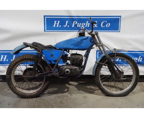 Bultaco 175cc motorcycle. Frame no. 1B-22100041.Engine no. TM22100041.Has compression, no documents. 