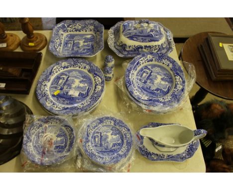 A quantity of Copeland Spode 'Italian' patterned dinnerware