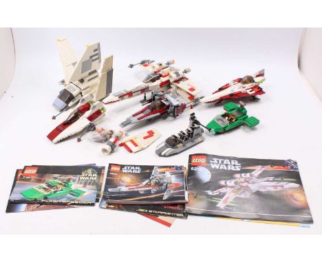 One tray containing a quantity of Lego Star Wars constructed construction kits to include a Star Wars Episode One No. 7124 Fl