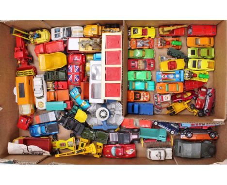 One tray containing a quantity of mixed Matchbox, Majorette and similar scale diecast vehicles including a Matchbox Superfast