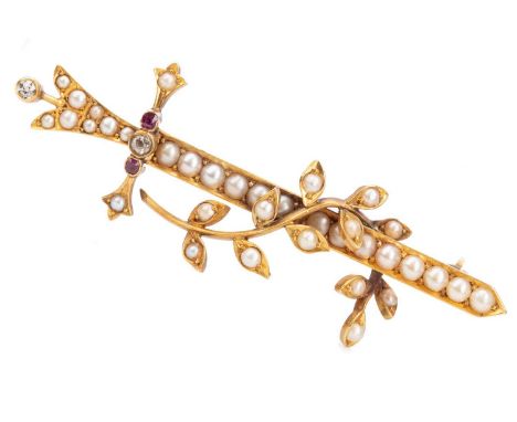PEARL, RUBY AND DIAMOND BAR BROOCH,the bar set with seed pearls and ruby and diamond accents, marked 18, 6.6g57mm long.Genera