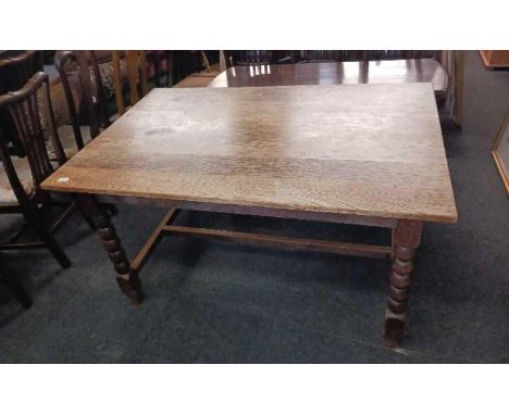 OAK FARMHOUSE TABLE WITH UNUSUAL BOBBIN TURNED LEGS, 4ft 6" X 3ft