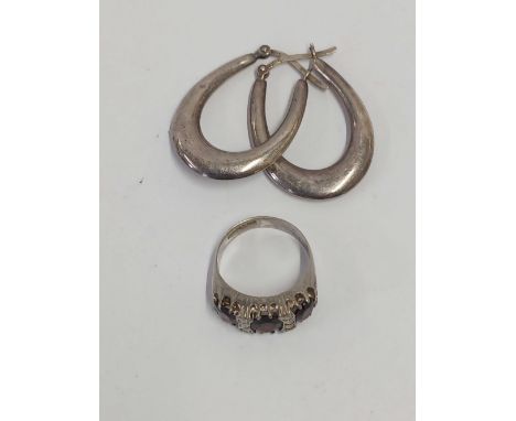 PAIR OF SILVER HOOP EARRINGS & A NINE STONE SILVER DRESS RING