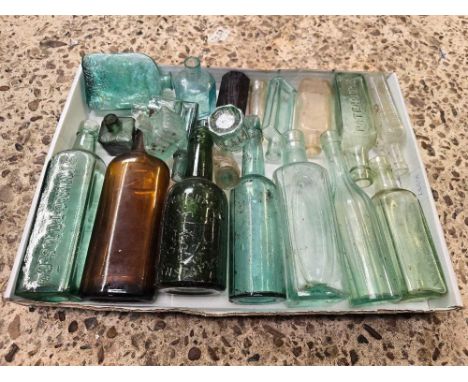 QTY OF VINTAGE GLASS BOTTLES