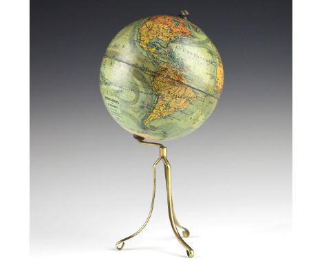 Globus - - Erdglobus von Heinrich Kiepert. Berlin 1893, bezeichnet "ERDGLOBUS von H. Kiepert. Berlin Dietrich Reimer (Inh. Ho