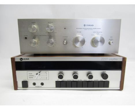 Hi-fi - A Leak 2200 amplifier and a Trio KA-3700 stereo integrated amplifier (2)