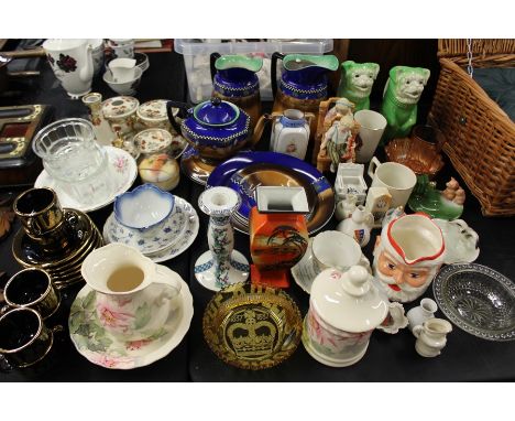 Decorative porcelain and glass, to include Noritake dressing table set decorated in the imari style, H &amp; K Tunstall part 