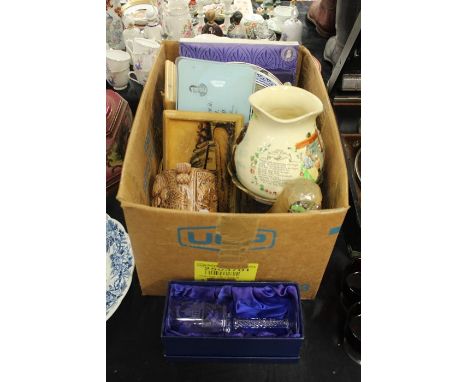 Robert Burns related porcelain and glass, to include decanter and four whisky glasses, plates, dishes, auld lang syne musical