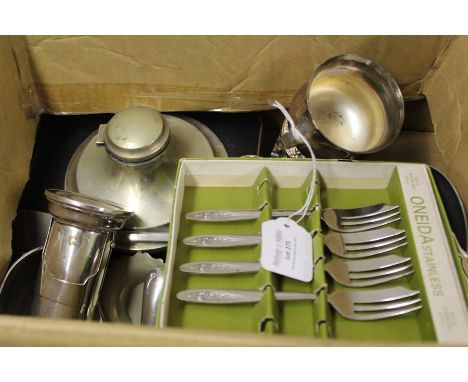 Plated ware to include card tray, hip flask, table lighter, silver mounted glass salt etc. (qty)