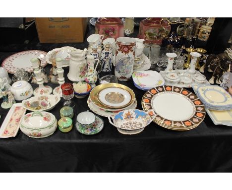 Porcelain and glass to include Royal Crown Derby imari pattern plate, Aynsley Var-I-Ete bowl, Royal Doulton Darjeeling patter