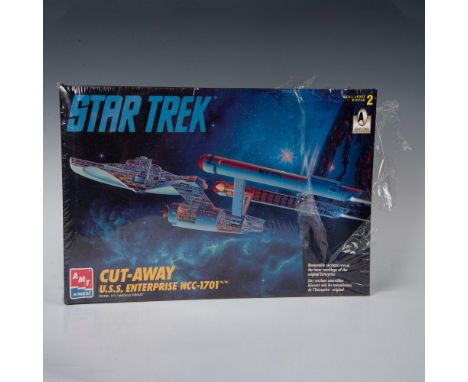 Detailed unassembled polyresin model kit with removeable sections depicting the iconic ship from the TV series and movie fran