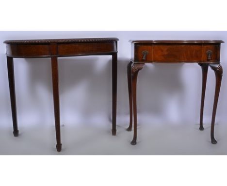 Reproduction mahogany side table, serpentine front with a single drawer on slender cabriole legs, width 61cm and a mahogany d