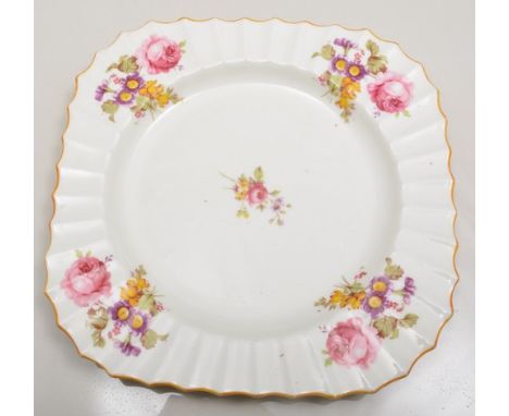 Small Spode basin, Trapnell pattern, diameter 12cm, decorative tea ware, rose spray groups etc.