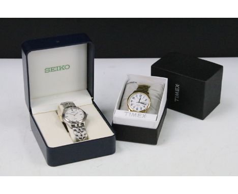 Two cased watches to include Seiko and Timex examples.