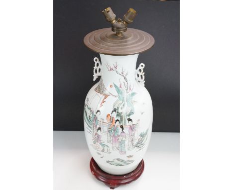 Large antique Chinese Famille Rose lamp with geisha pattern