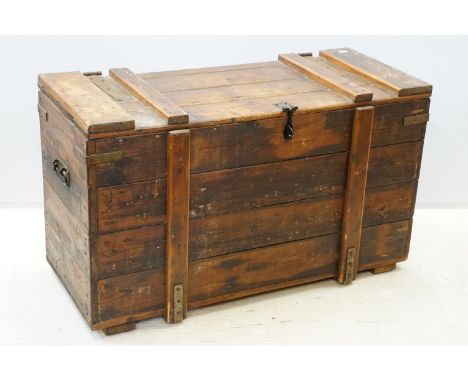 Large rustic panelled storage trunk chest blanket box with latch closure, H 53cm W90cm D 41cm