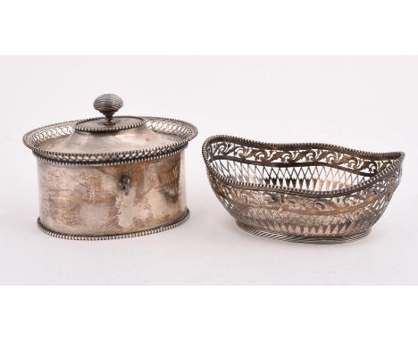 
	
		A DUTCH SILVER OVAL TEA CADDY
		.833 STANDARD, CIRCA 1891
		With a domed finial and beaded borders
		12cm (4 3/4in) long