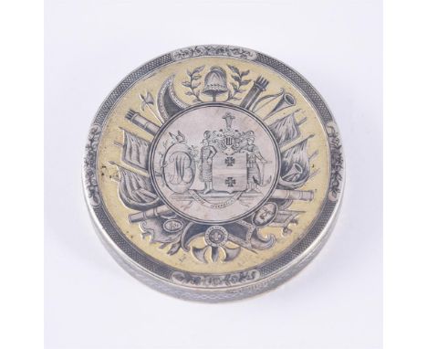 A RUSSIAN SILVER AND NIELLO CIRCULAR BOX AND COVER 84 ZOLOTNIKI, REST OF THE MARKS OBSCURED The cover with an armorial, flank